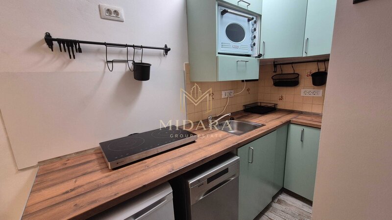 Studio Piata Romana | ASE | Centrala proprie | Pet-friendly